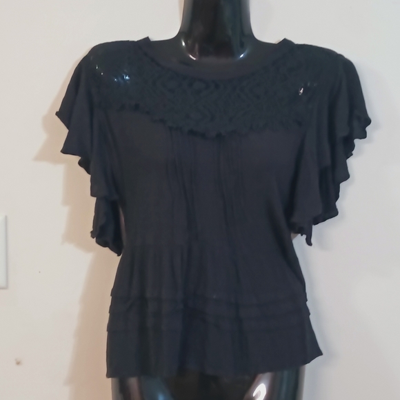 NWOT American Rag Short Sleeve Lace Trimmed Tie Back Black Blouse, Size Medium - Picture 9 of 10